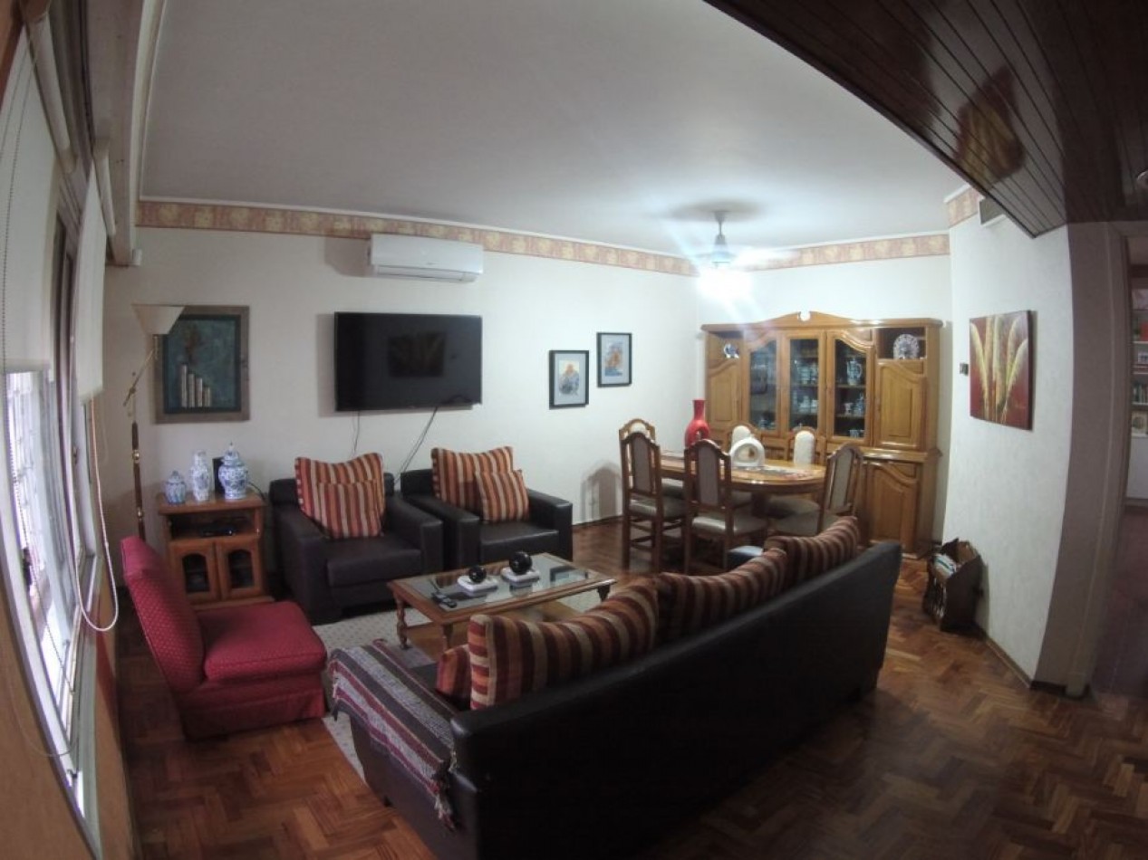 Casa en Venta - Castelar 