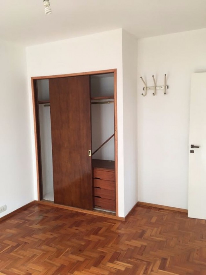 Casa PH en Venta Castelar SUR