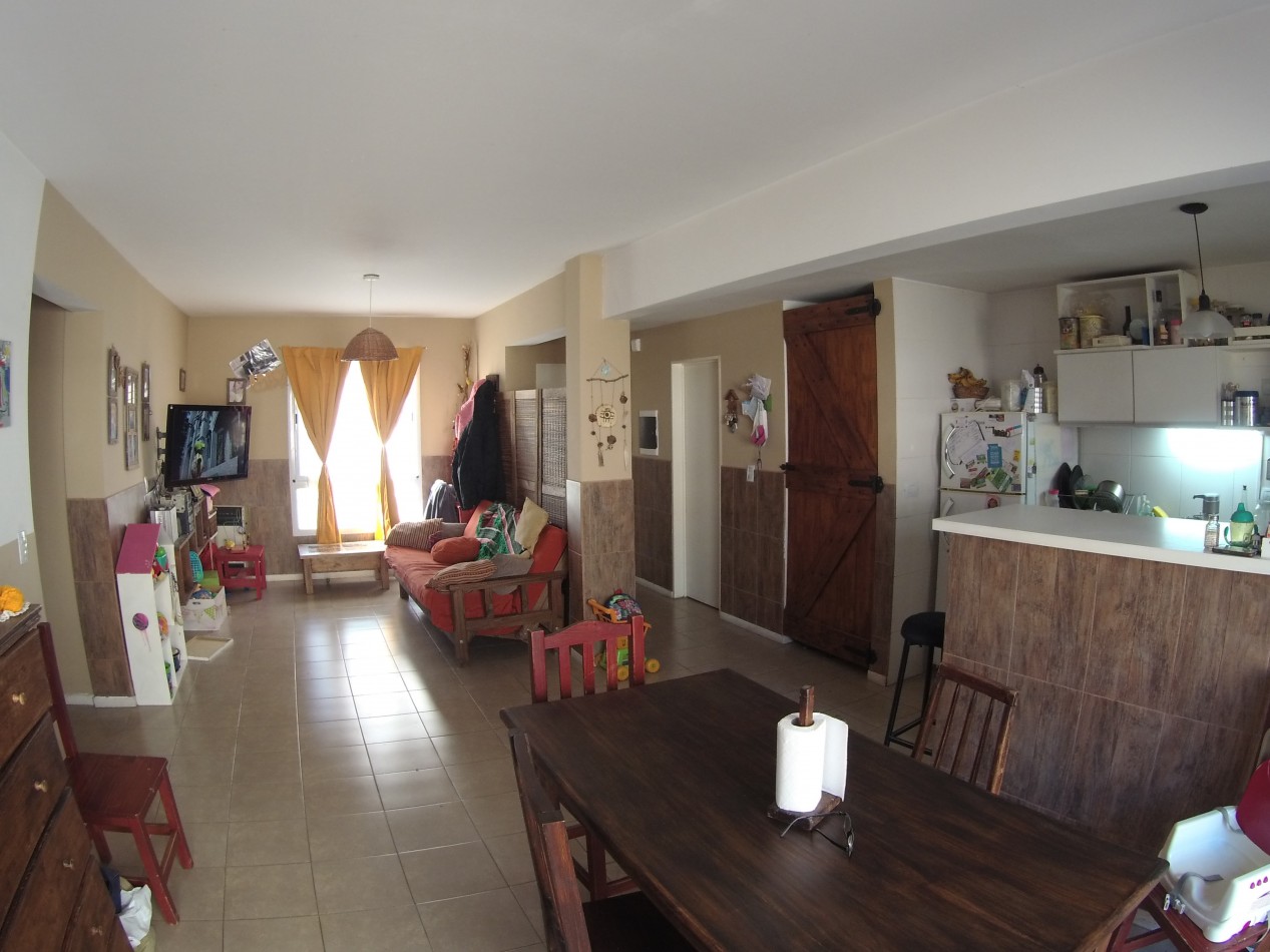 Departamento con patio a la venta en Castelar