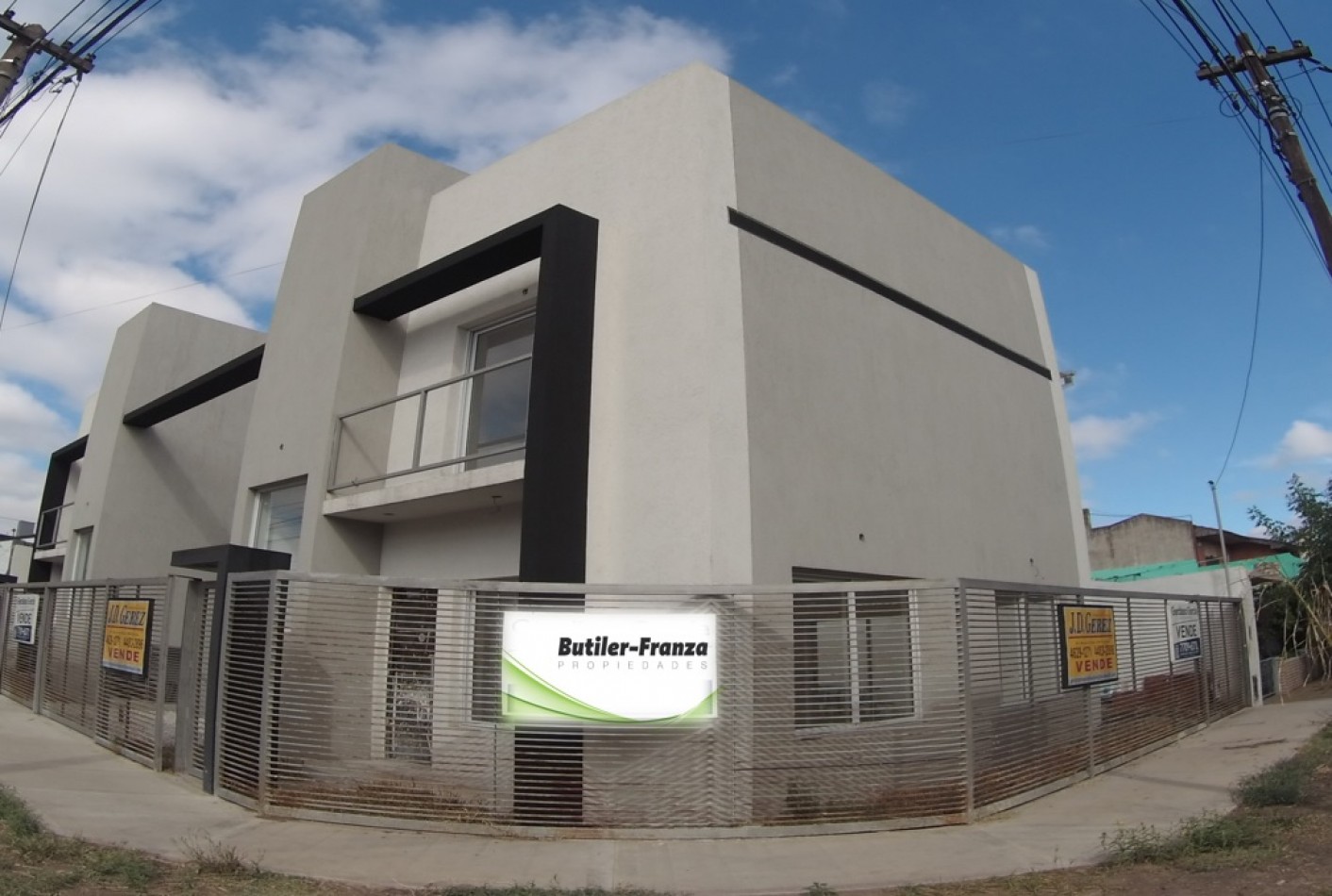 Duplex a estrenar en Castelar Norte