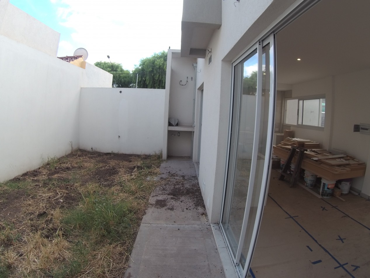 Duplex a estrenar en Castelar Norte