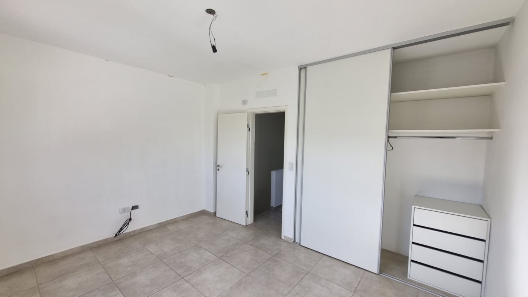 Duplex 3 amb. a estrenar en Ituzaingo Norte