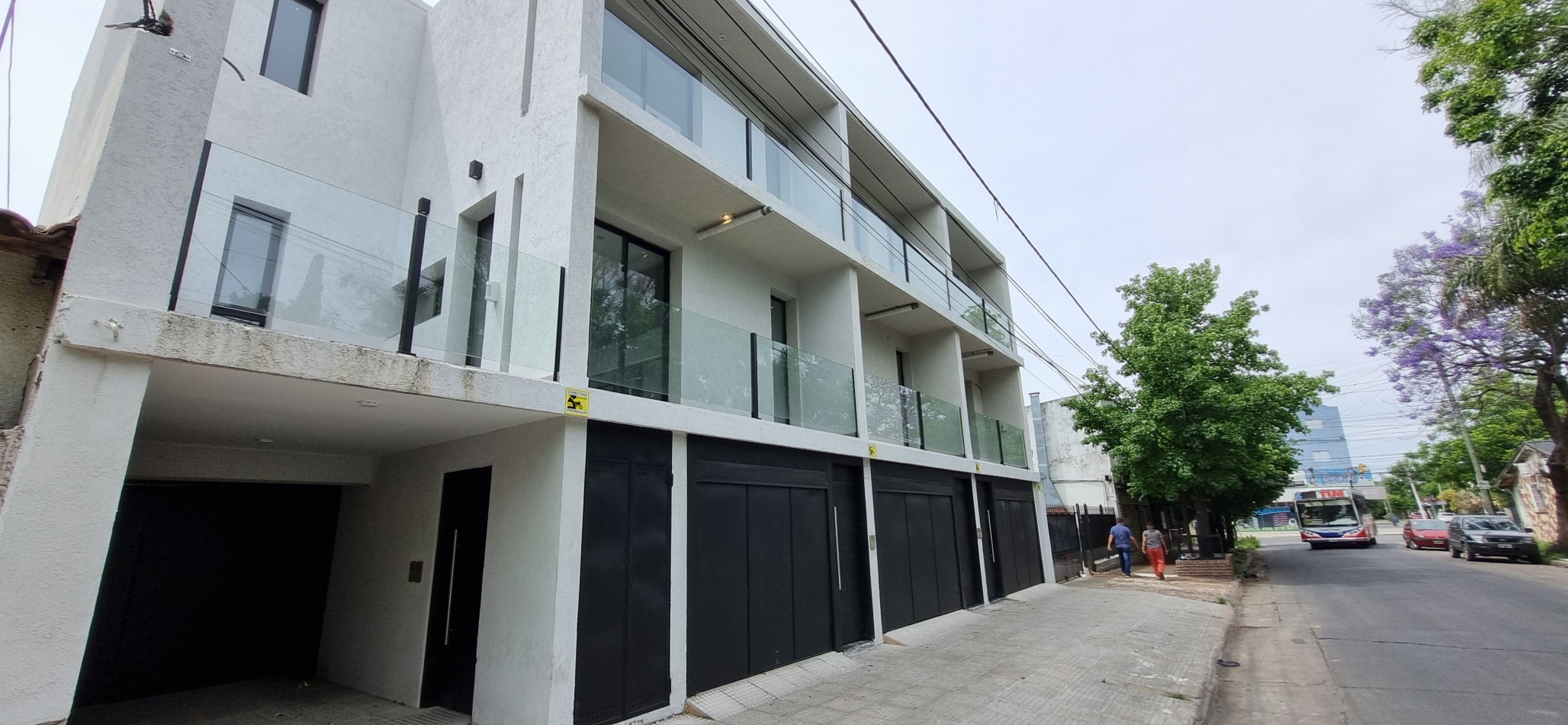 ALQUILER - Duplex 3 Amb   a ESTRENAR- Castelar  Sur- 