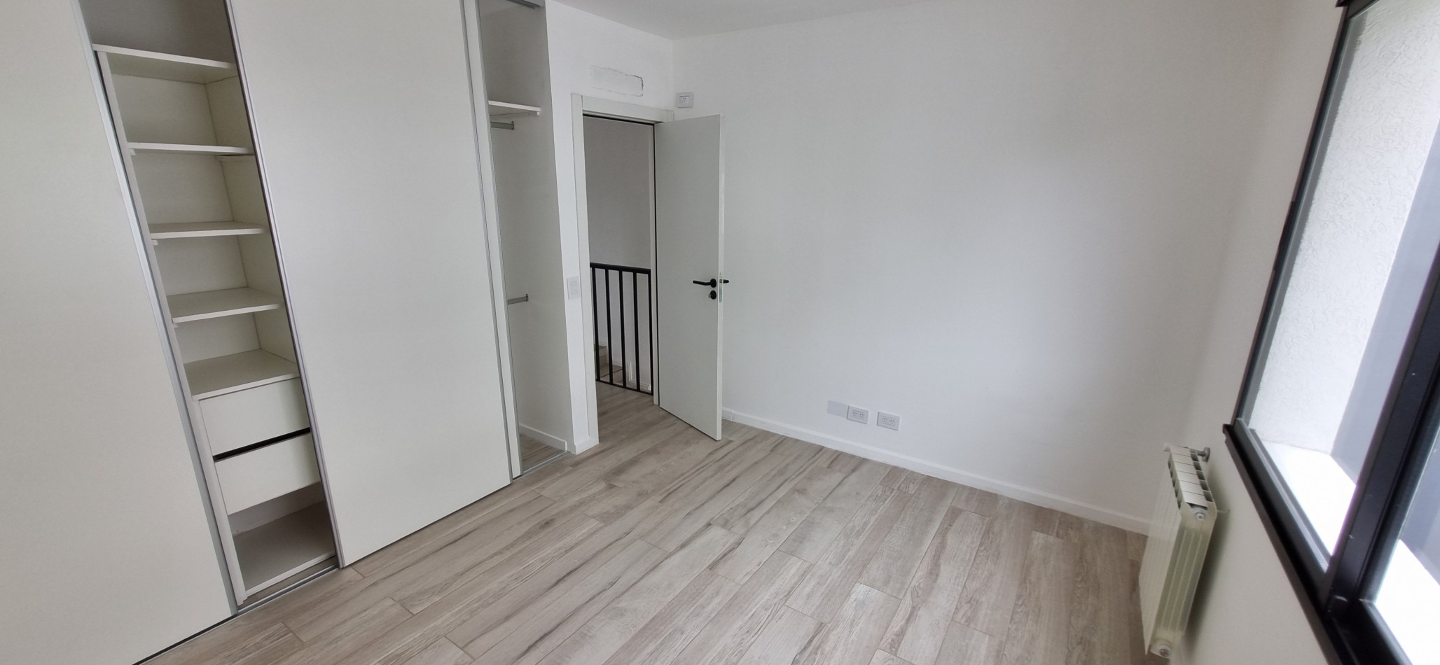 ALQUILER - Duplex 3 Amb   a ESTRENAR- Castelar  Sur- 