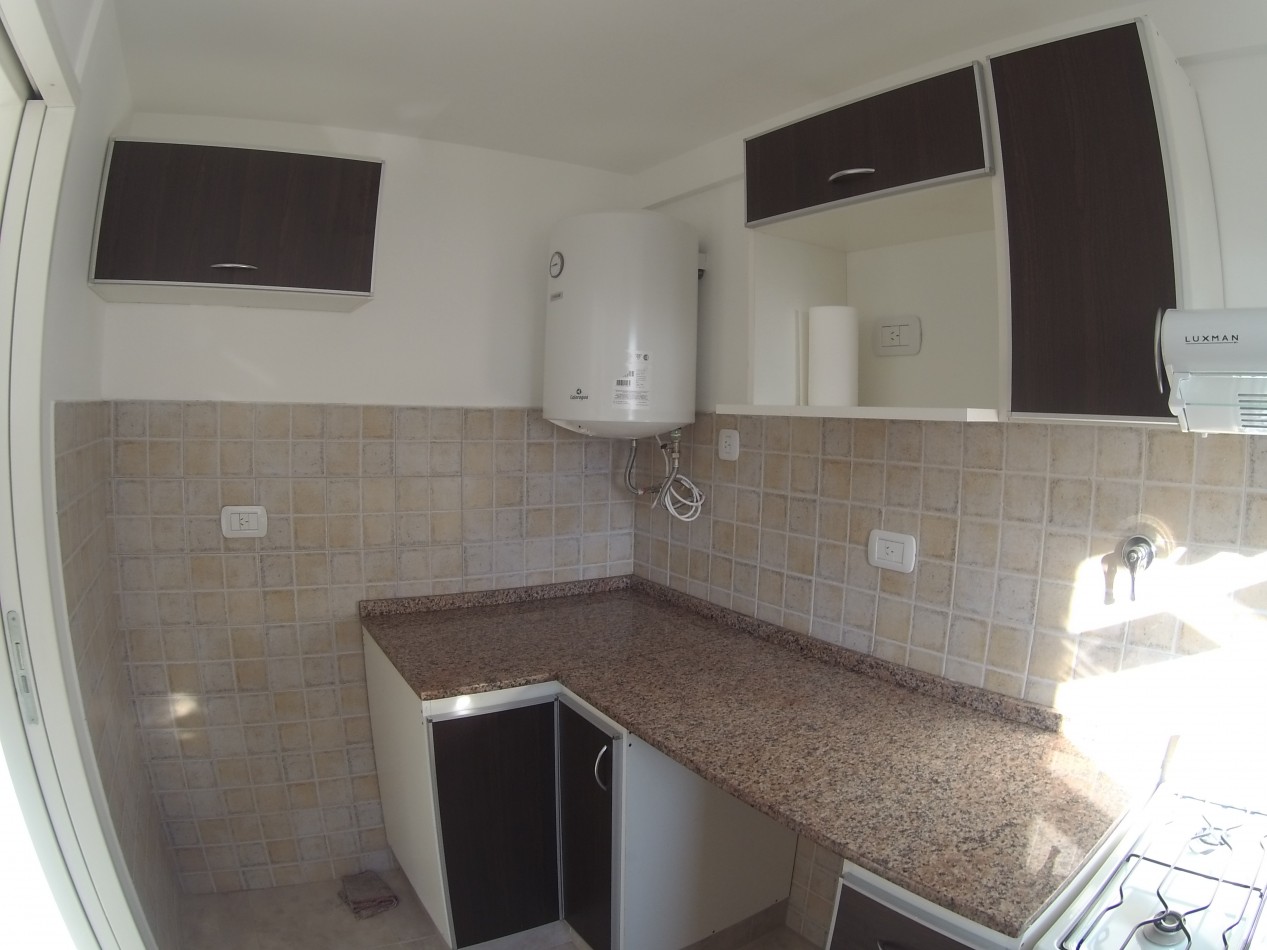 Monoambiente en alquiler en Moron Sur