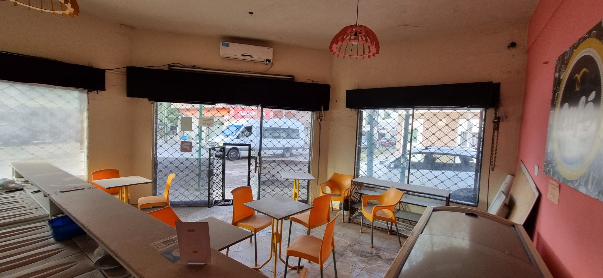 Local Comercial en Venta - ¡Ubicacion Estrategica en Padua Norte!