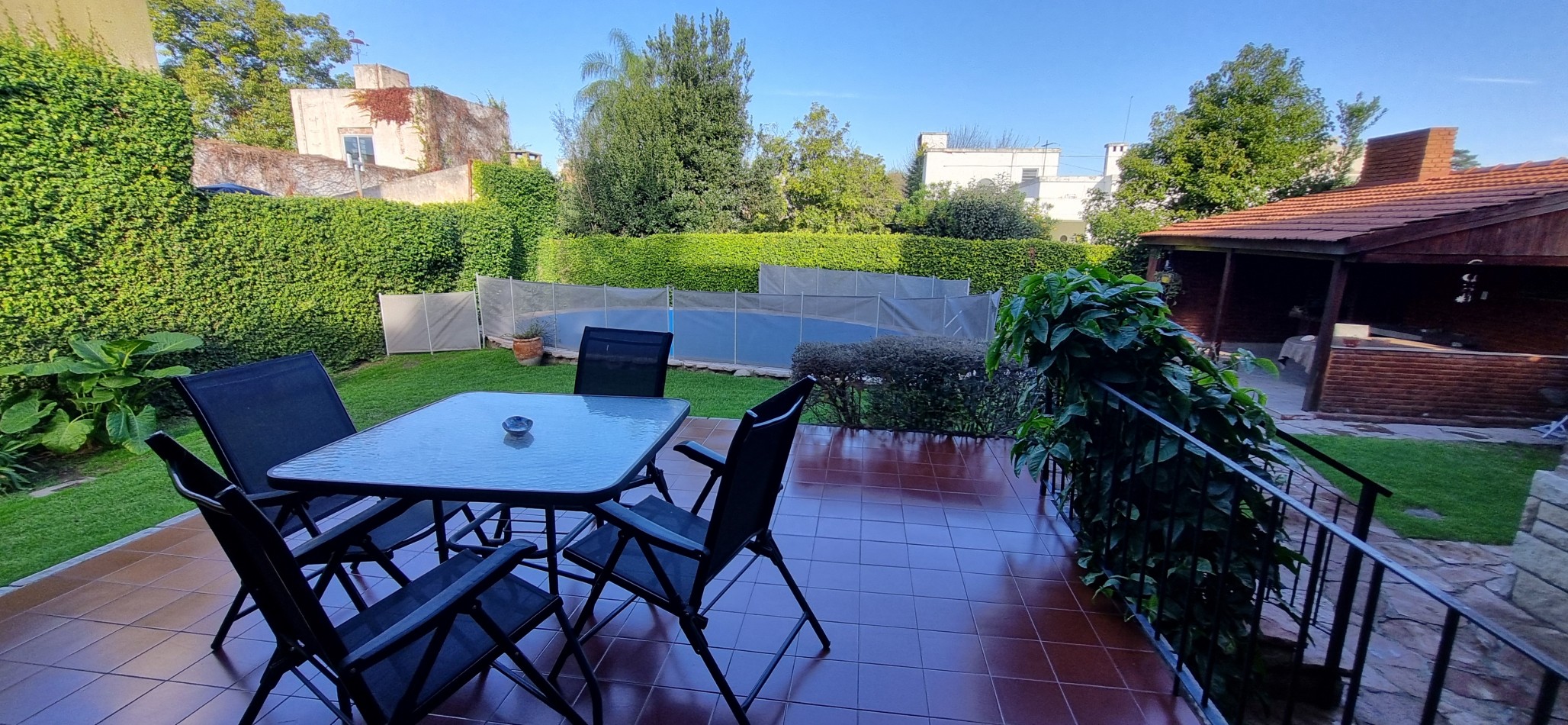 Chalet 5 Ambientes - VENTA - Ituzaingo
