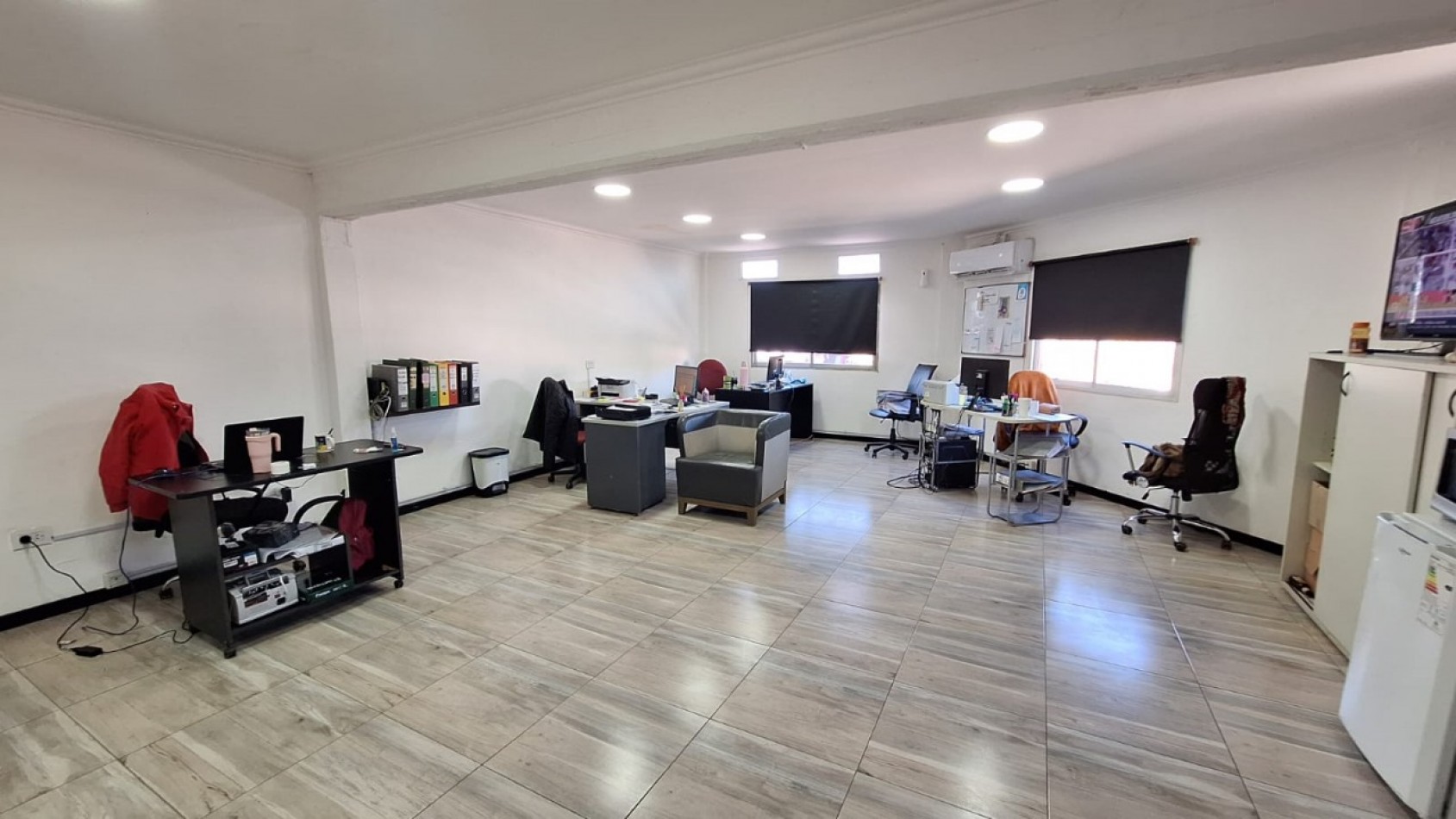 Local en VENTA - Moron Sur