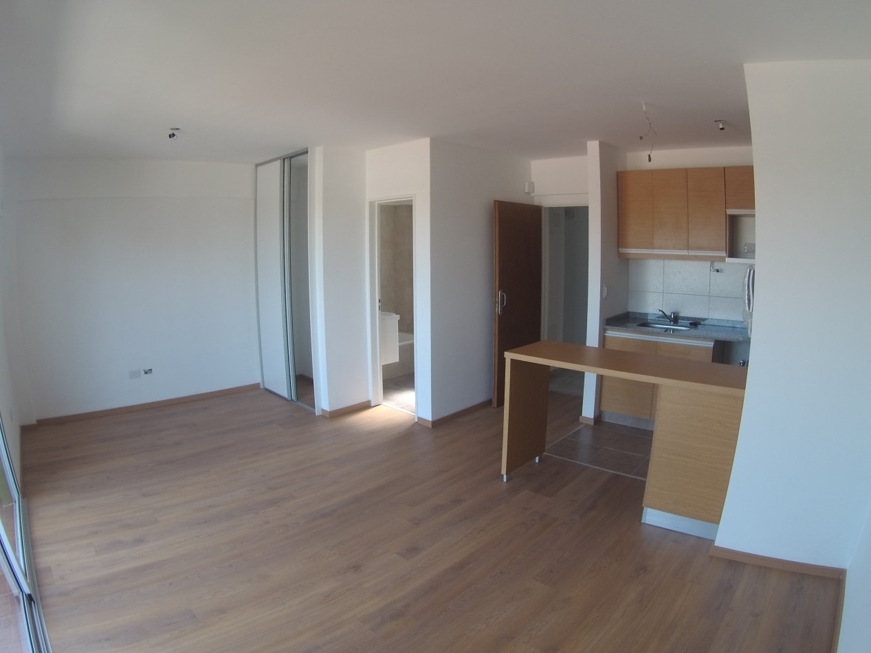 Monoambiente en alquiler en Moron Sur