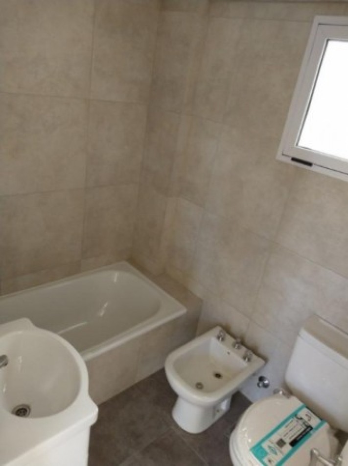 Monoambiente en alquiler en Moron Sur