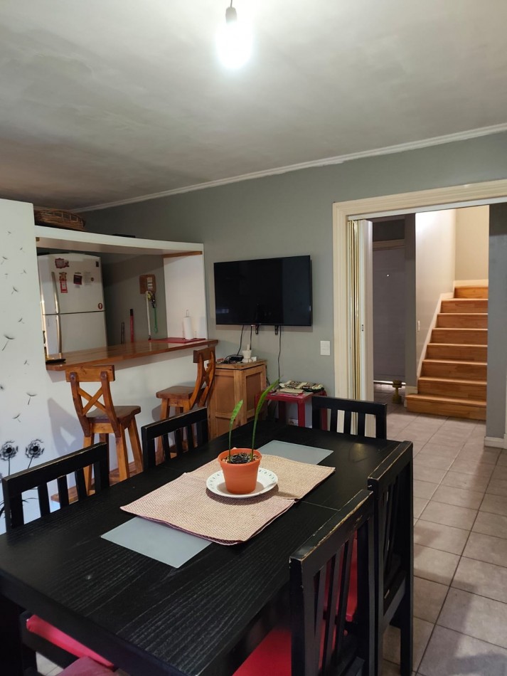 VENTA- Casa 5 ambientes -Moron 