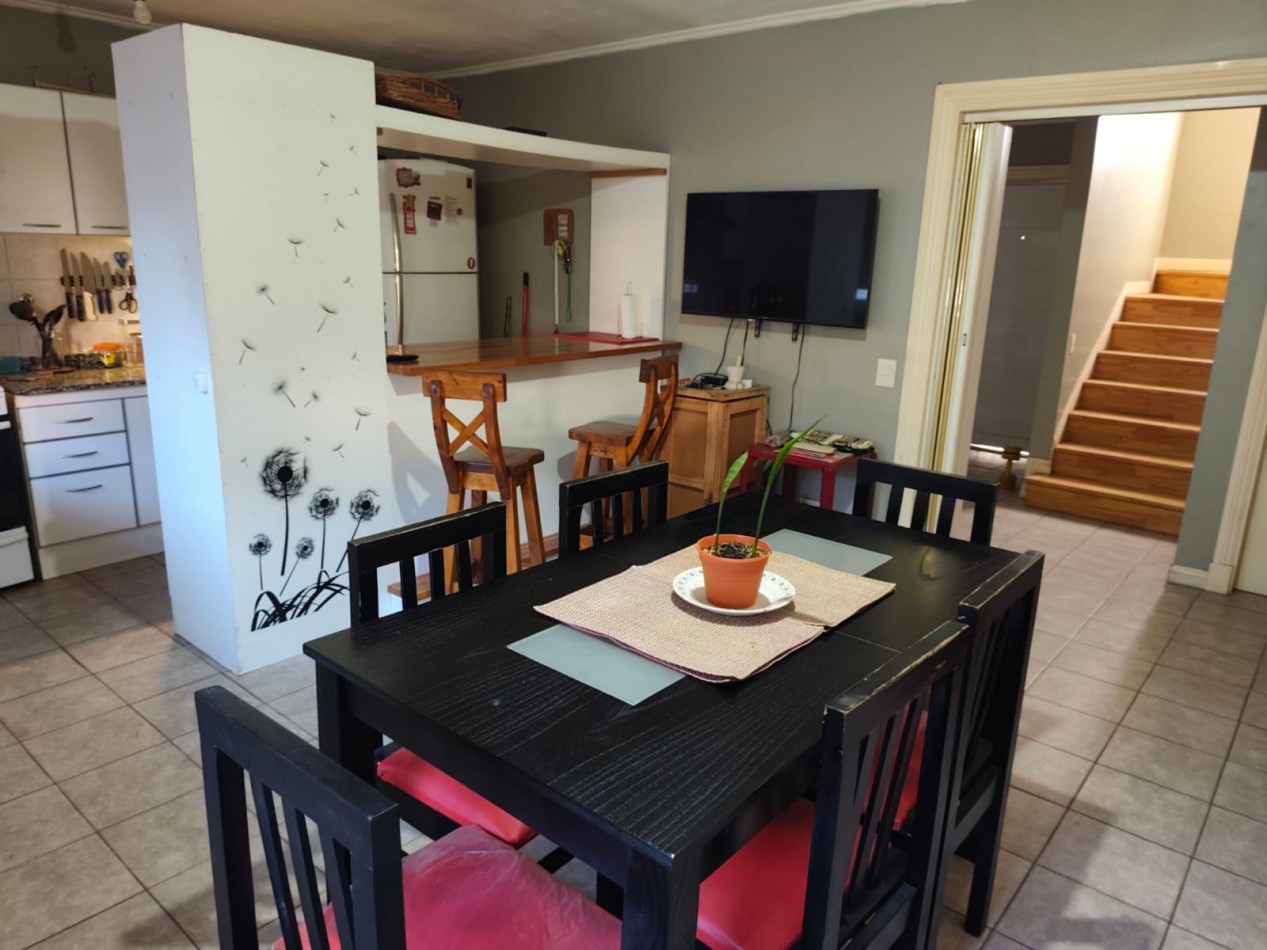 VENTA- Casa 5 ambientes -Moron 