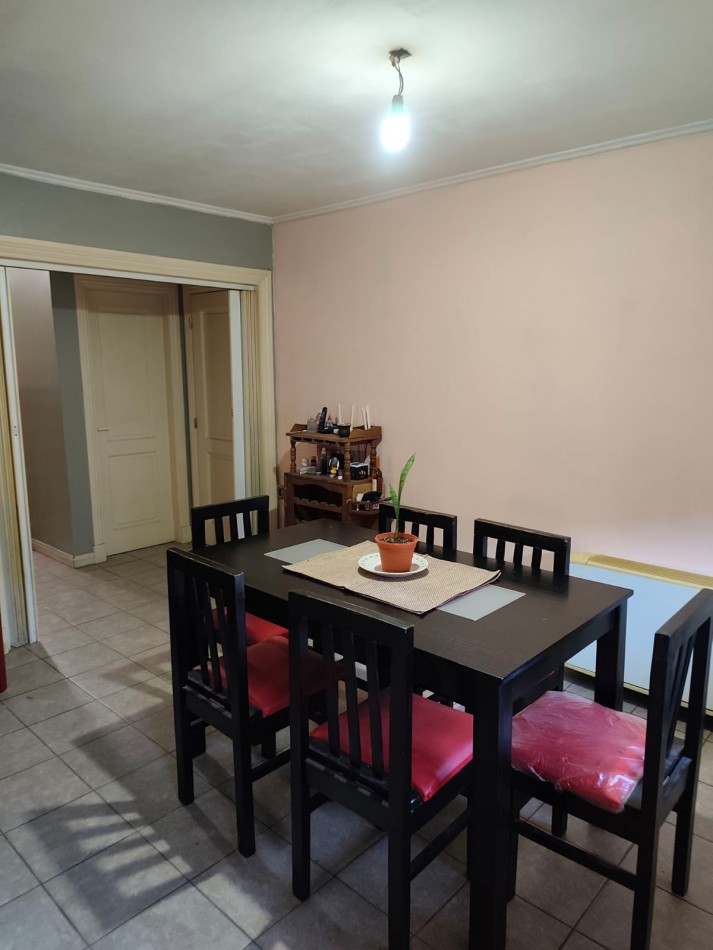 VENTA- Casa 5 ambientes -Moron 