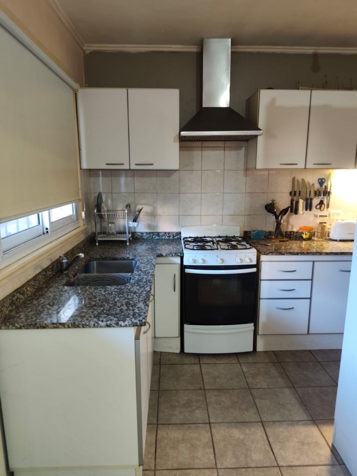 VENTA- Casa 5 ambientes -Moron 