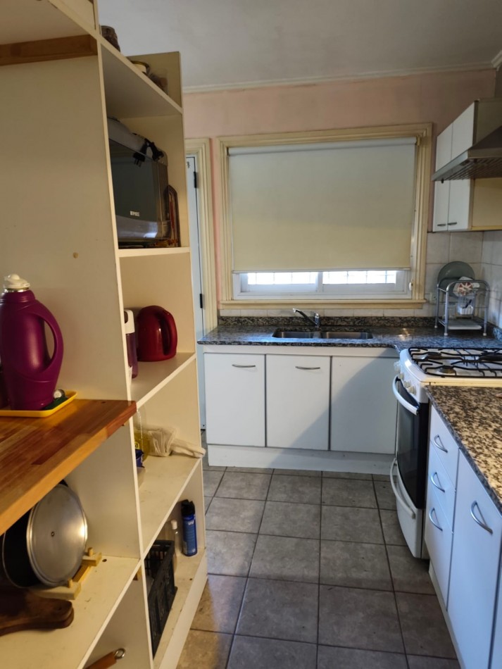 VENTA- Casa 5 ambientes -Moron 