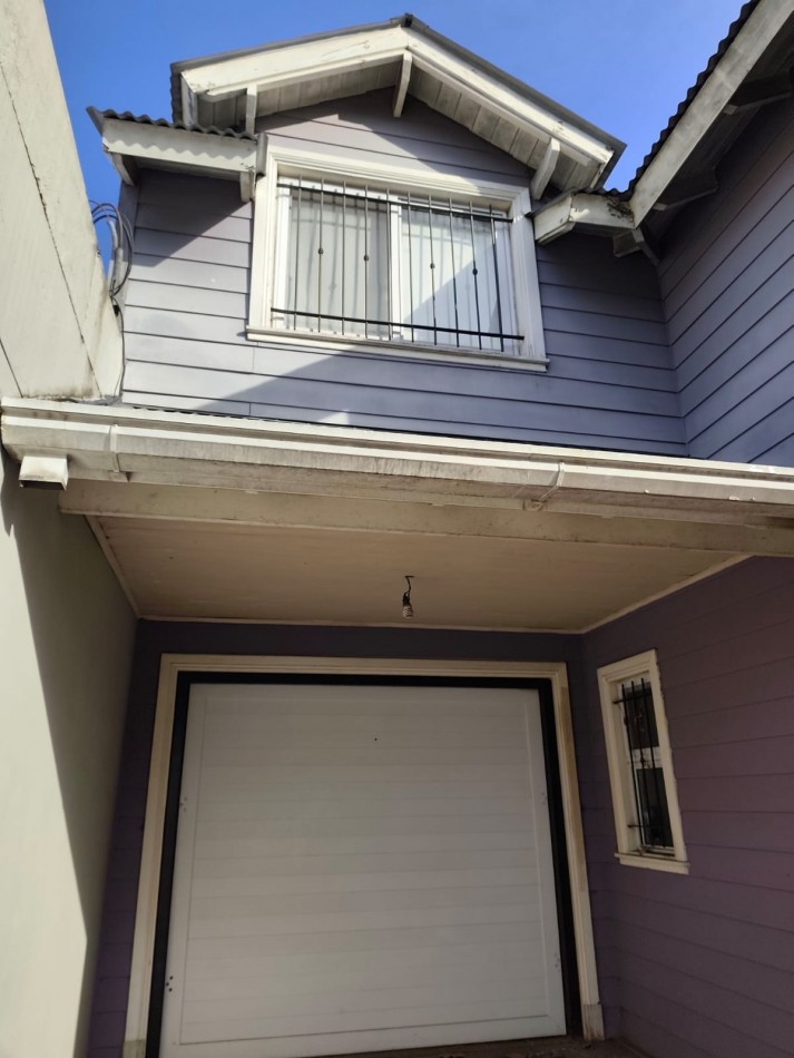 VENTA- Casa 5 ambientes -Moron 