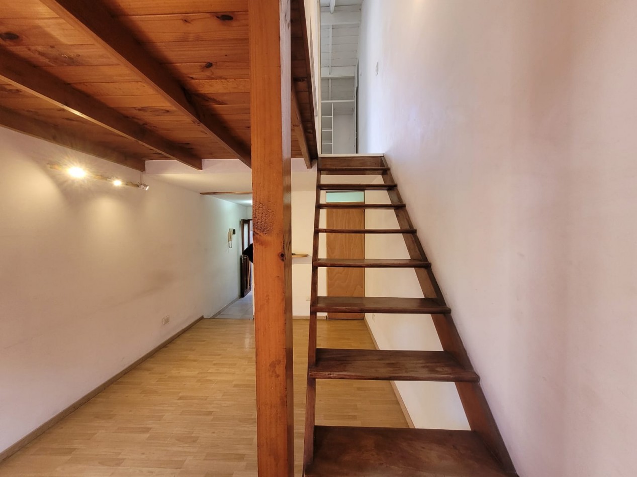 Venta de P.H. apto credito en Castelar