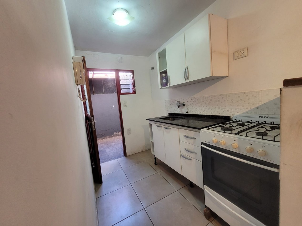 Venta de duplex apto credito en Castelar