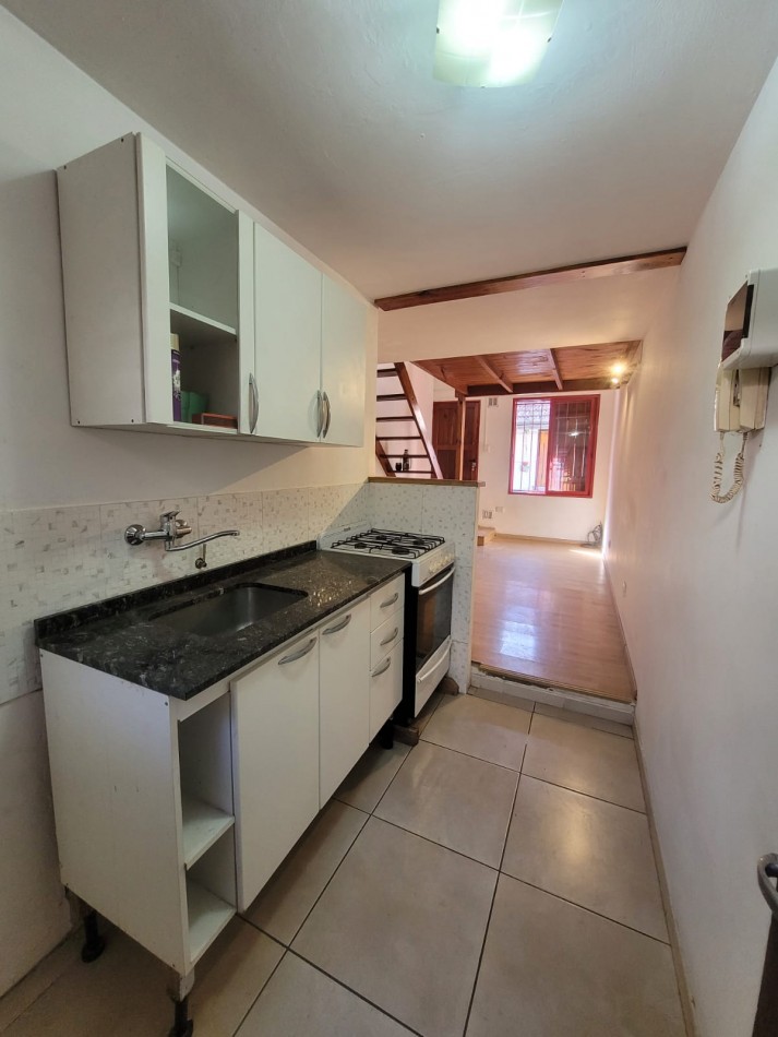 Venta de duplex apto credito en Castelar
