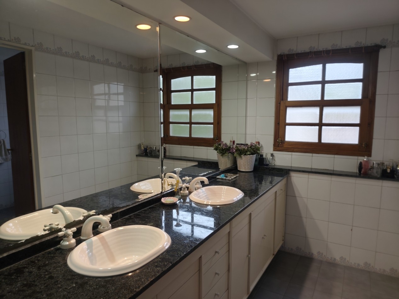 Lote con Chalet en Venta - Moron Norte