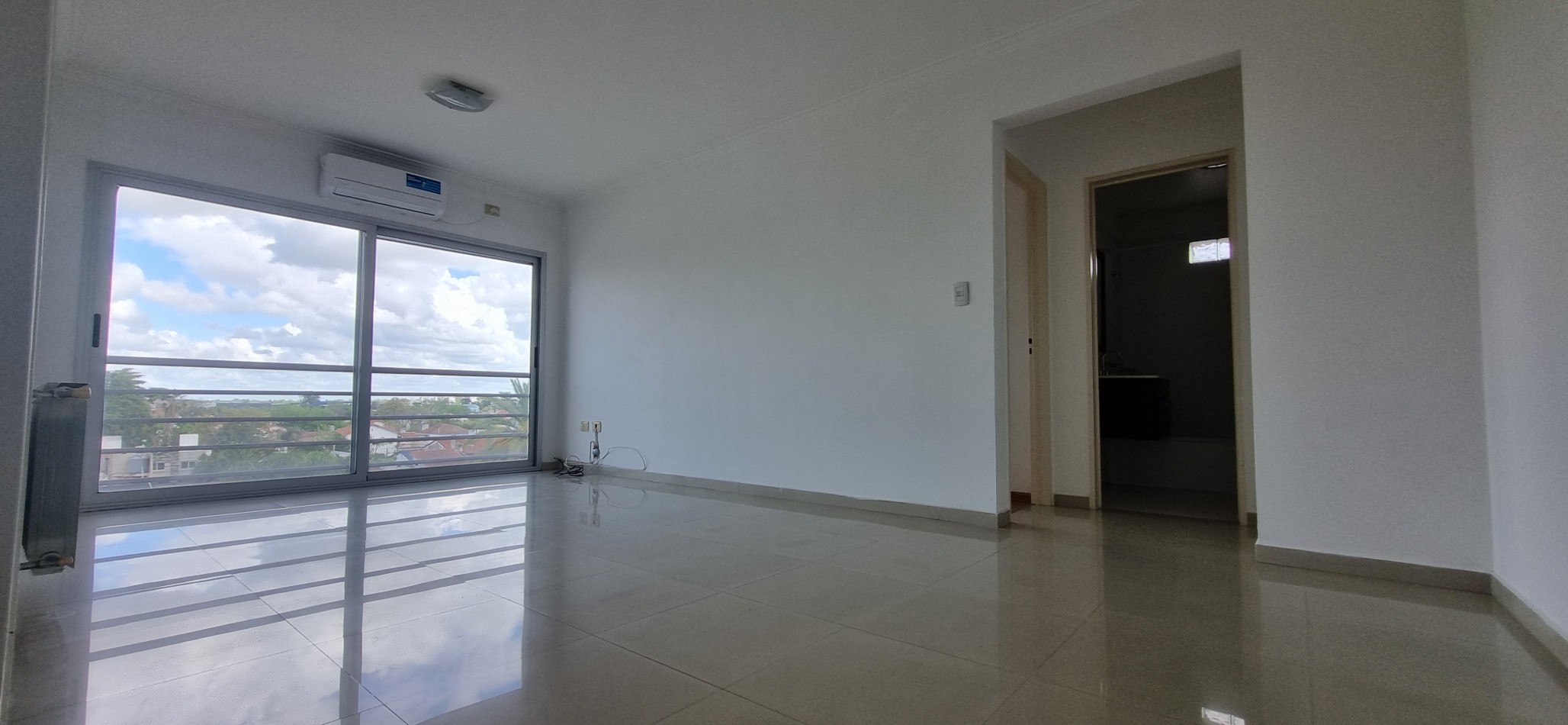 Departamento en alquiler en Castelar