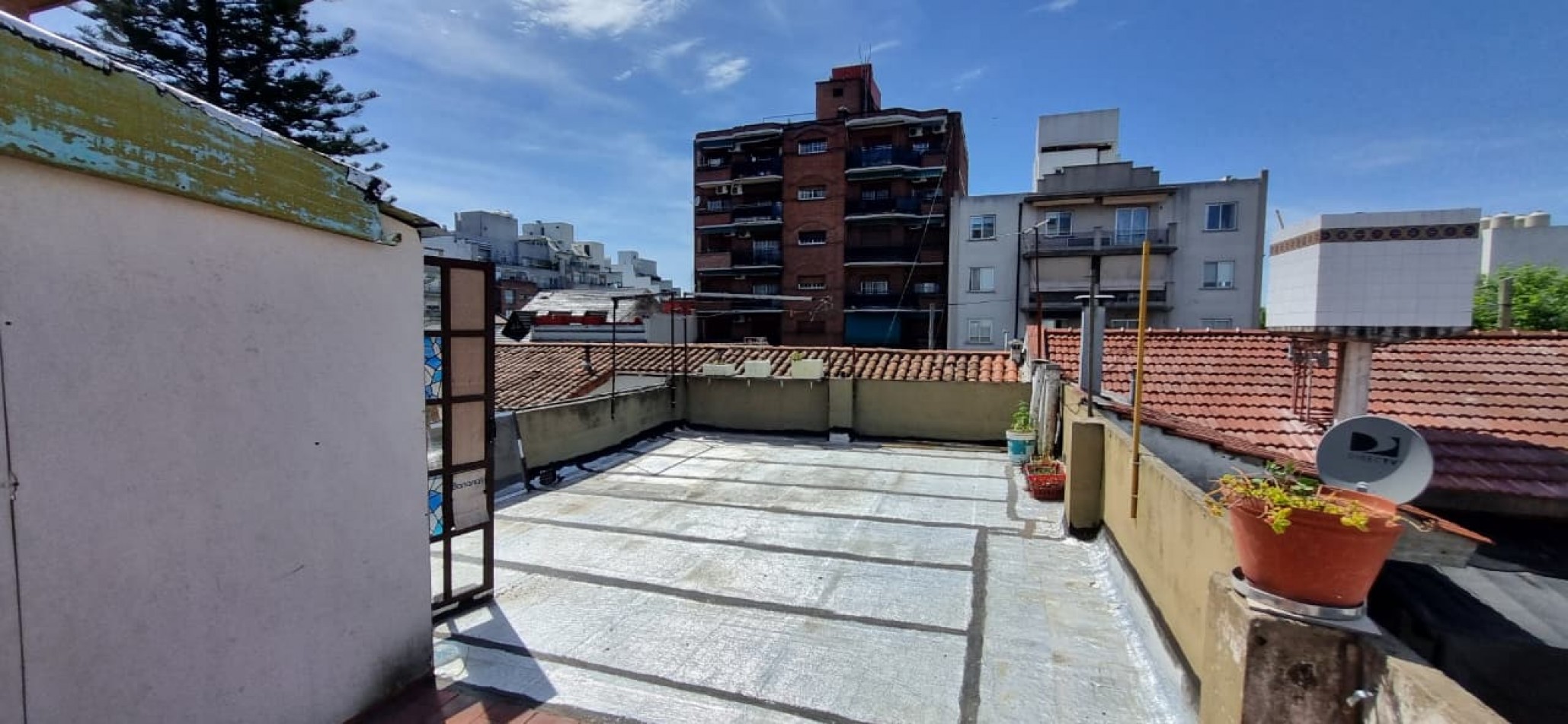 Monoambiente con terraza en Castelar Sur