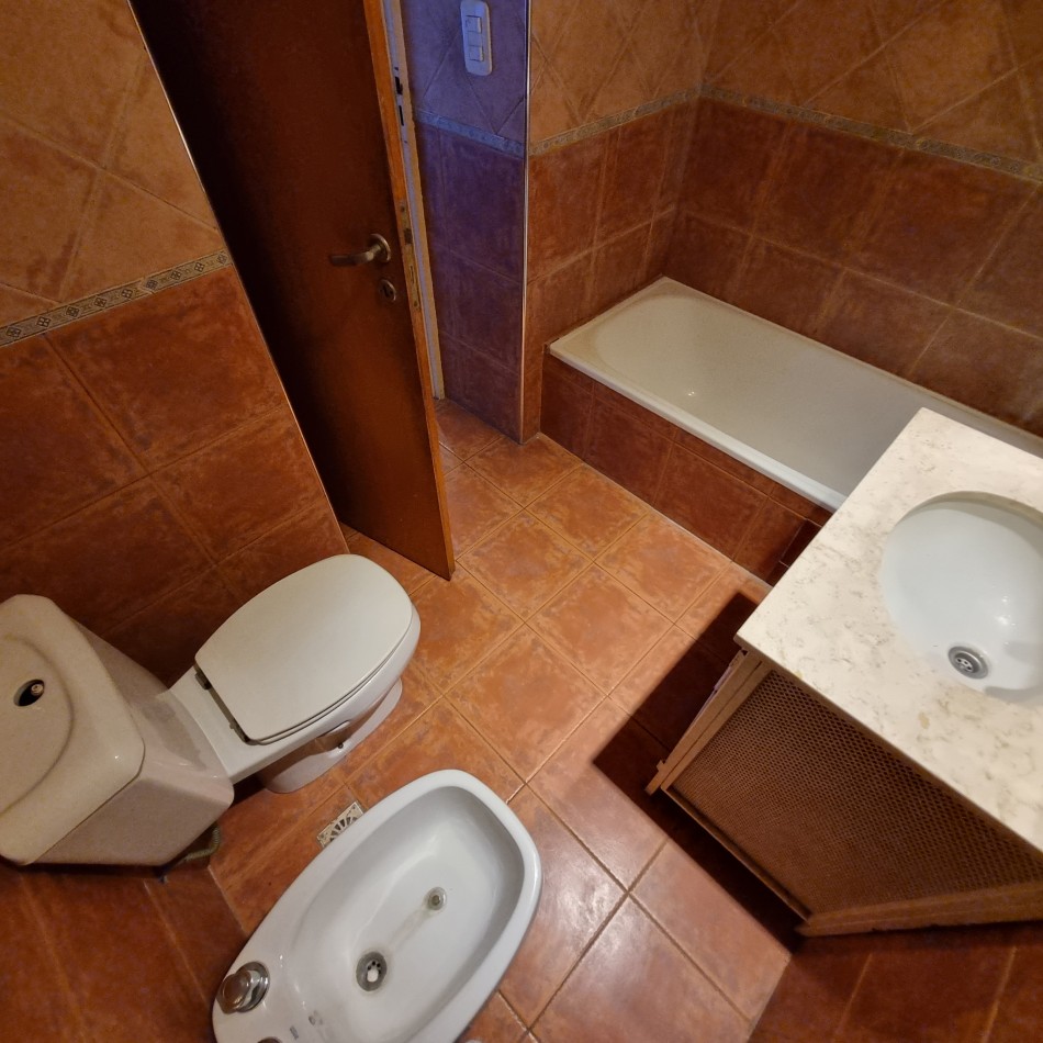 Vendemos PH de cuatro ambientes en Ituaingo