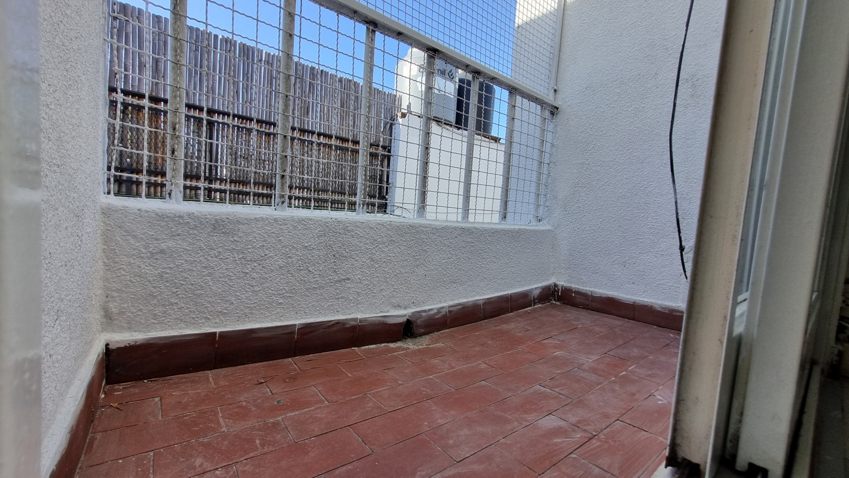 Duplex de 3 ambientes en Castelar Norte