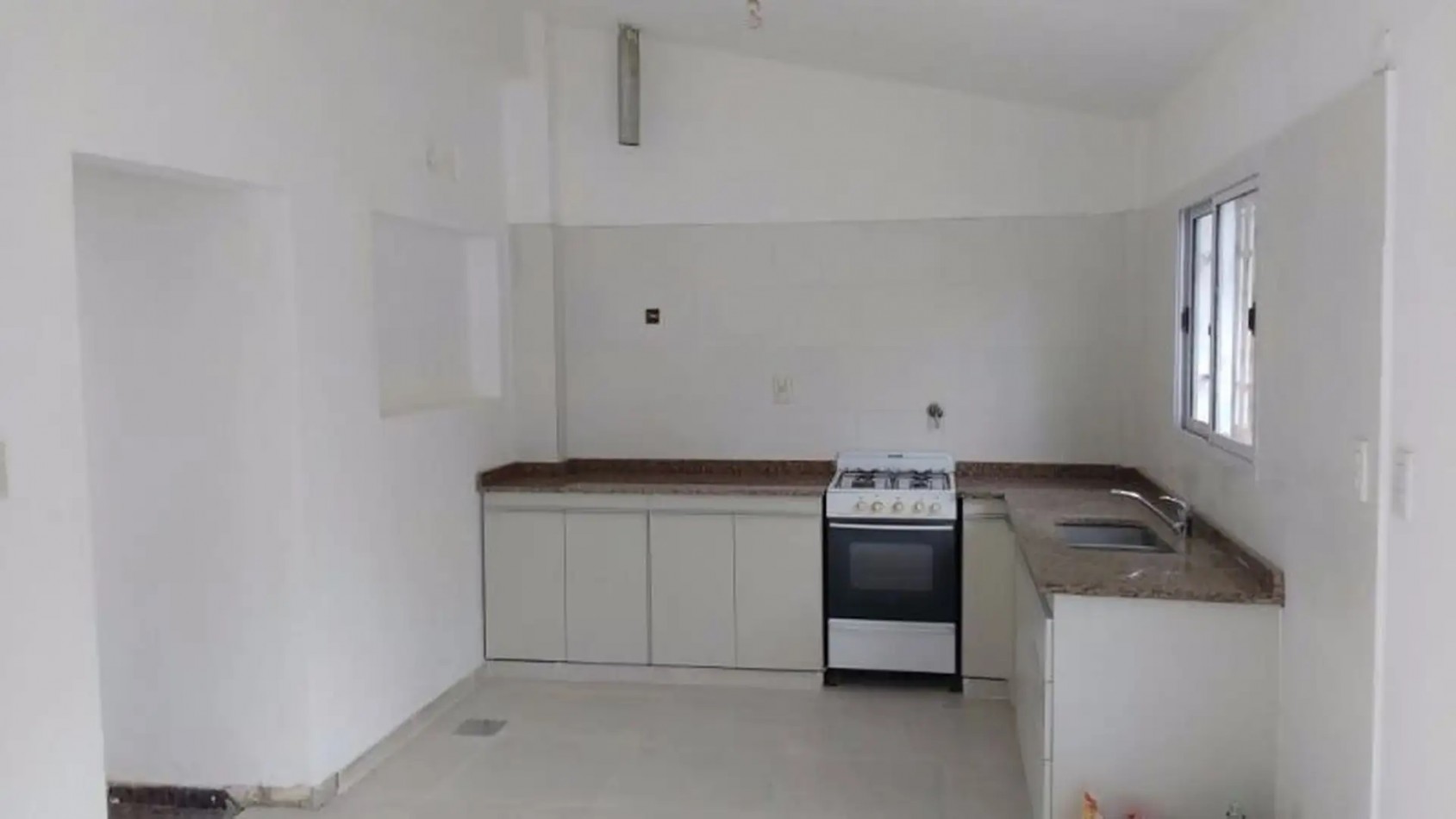 Casa en alquiler en Ituzaingo Norte