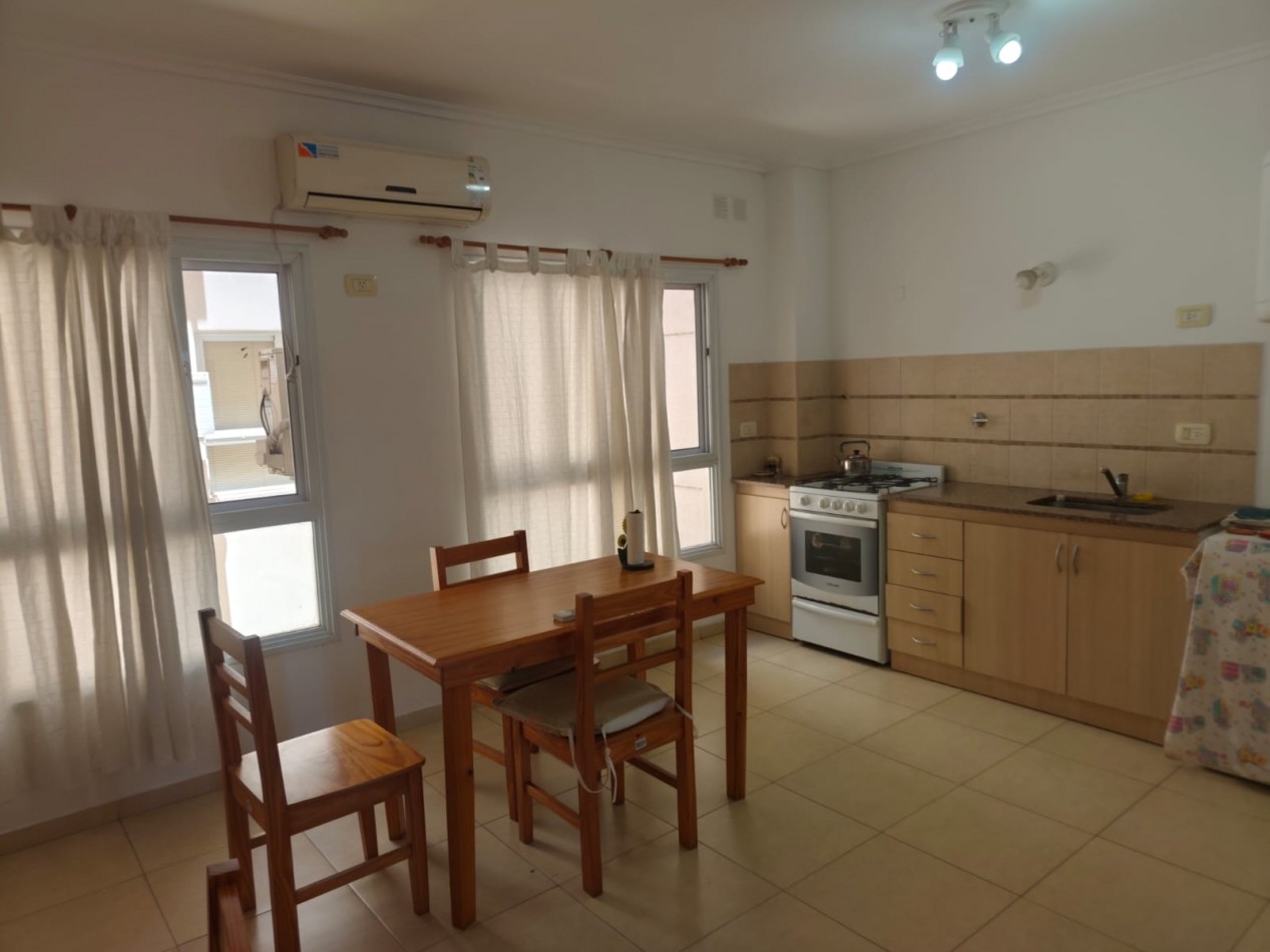 Departamento de 2 amb. en Moron