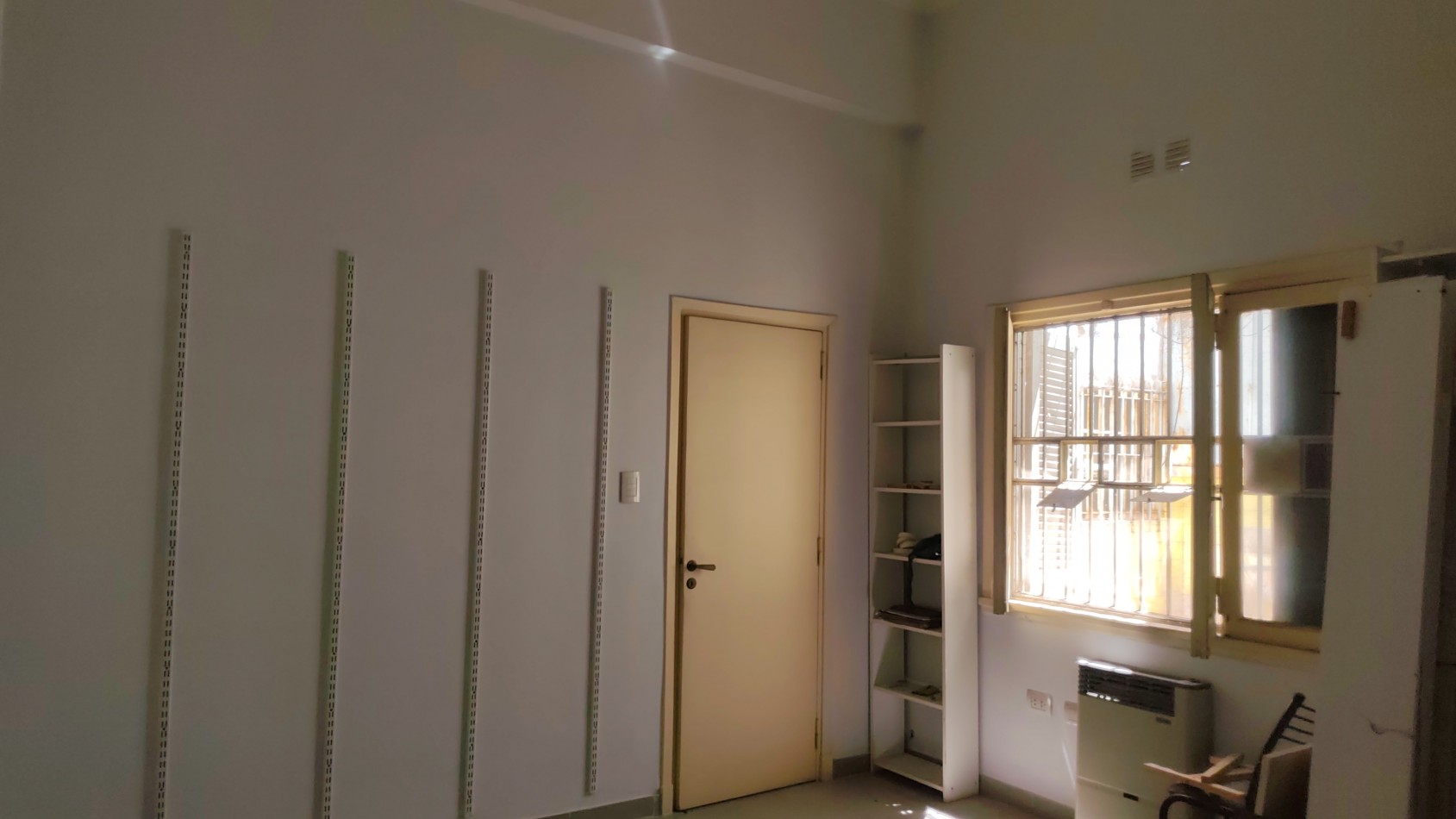 Alquiler Depto 2 amb. Planta baja con patio