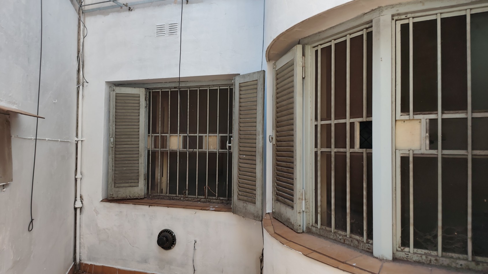 Alquiler Depto 2 amb. Planta baja con patio