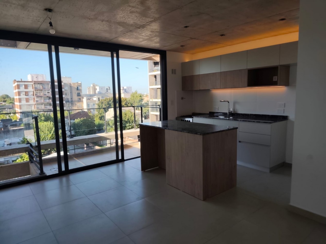 Departamento de 2 amb. a estrenar en Moron Sur