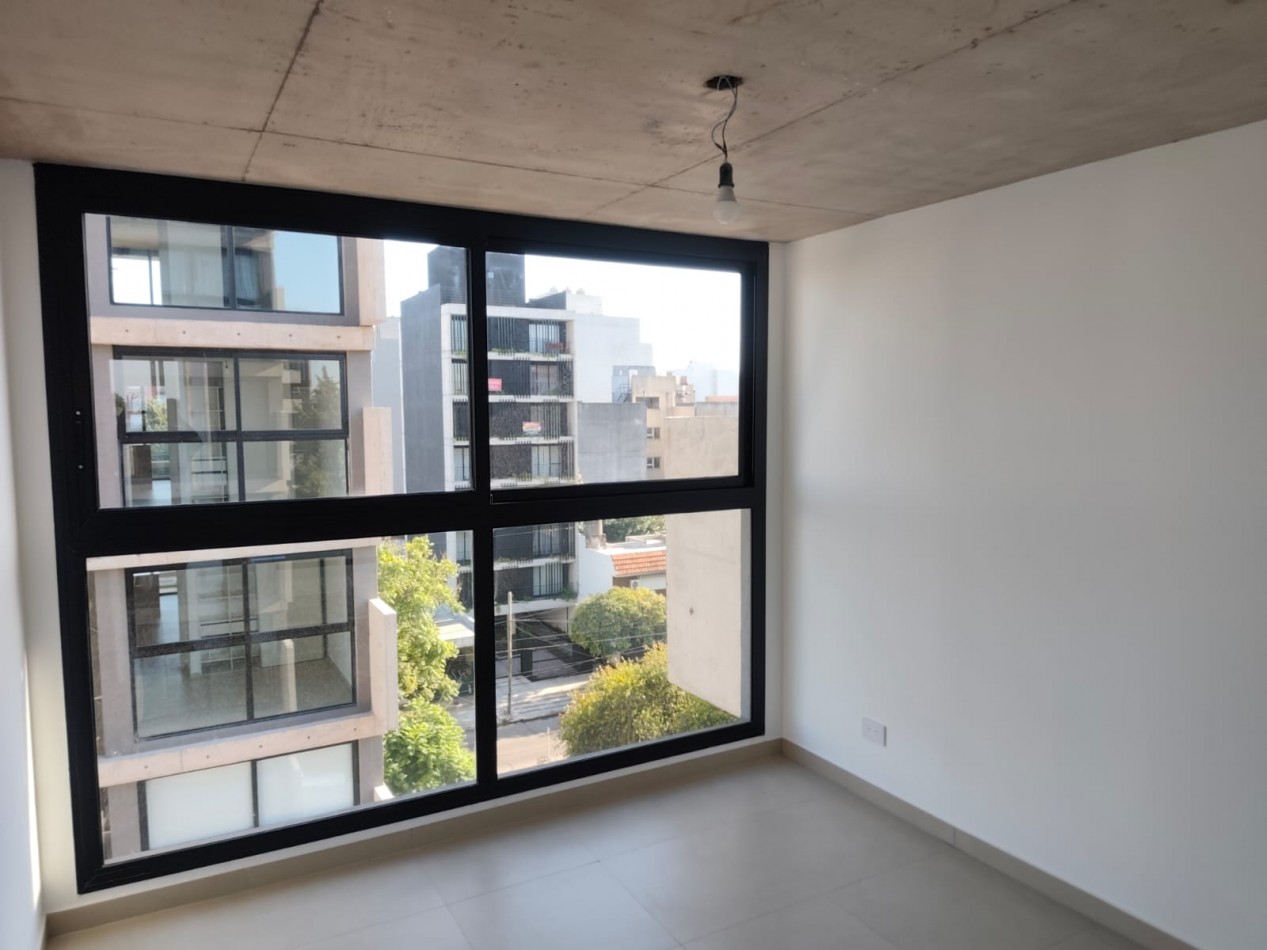 Departamento de 2 amb. a estrenar en Moron Sur