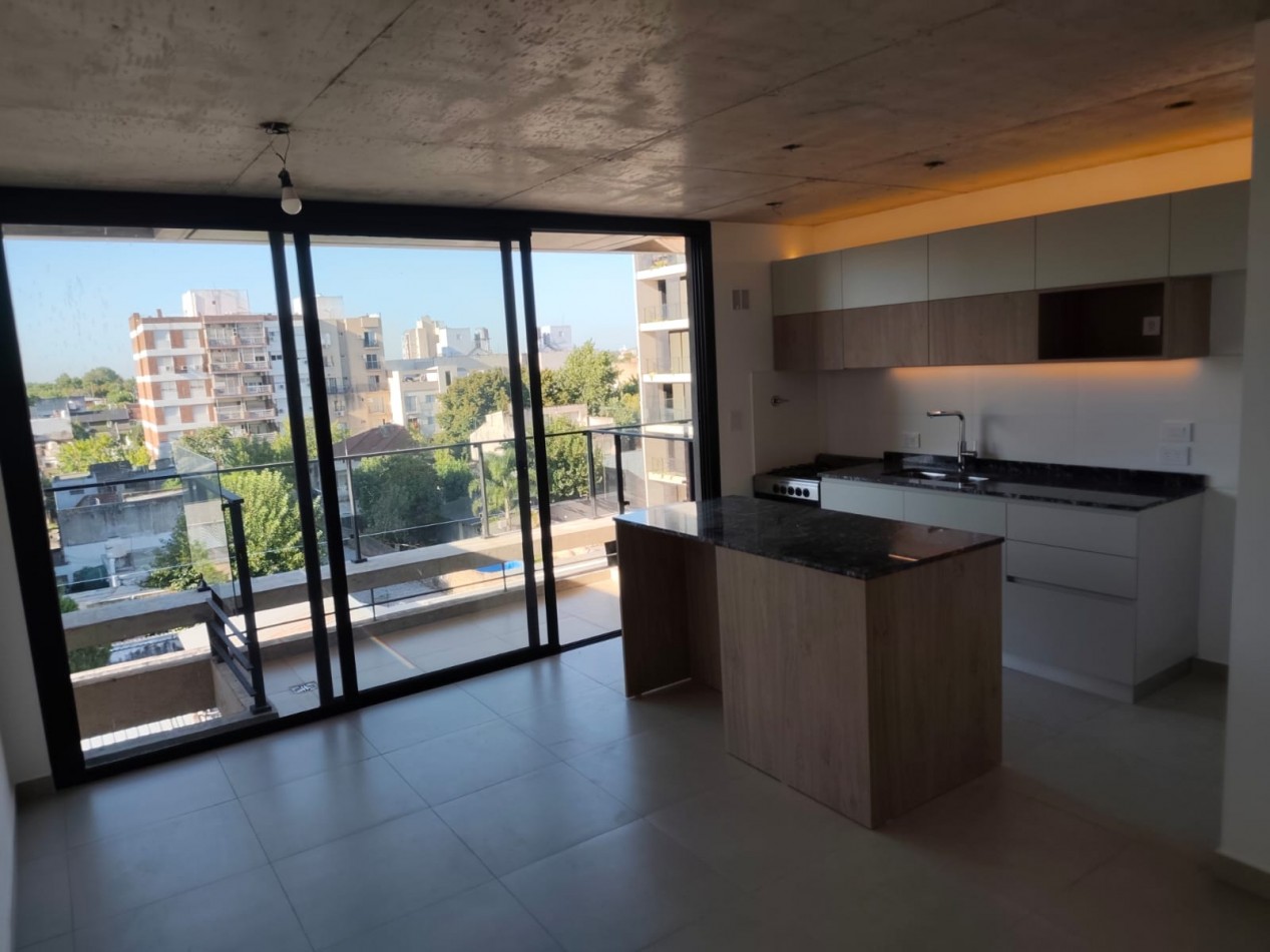 Departamento de 2 amb. a estrenar en Moron Sur