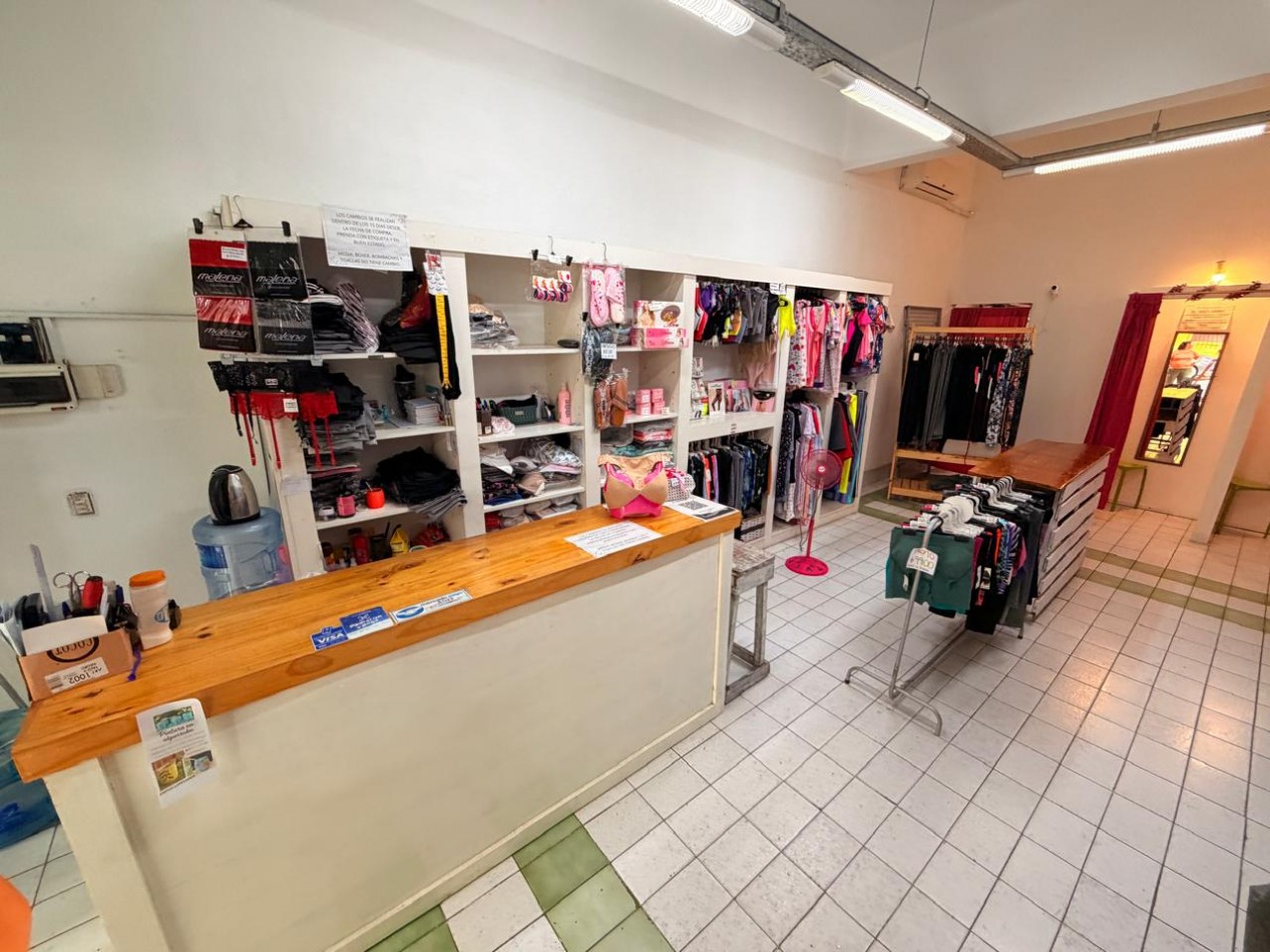 Venta de local en Castelar Sur 