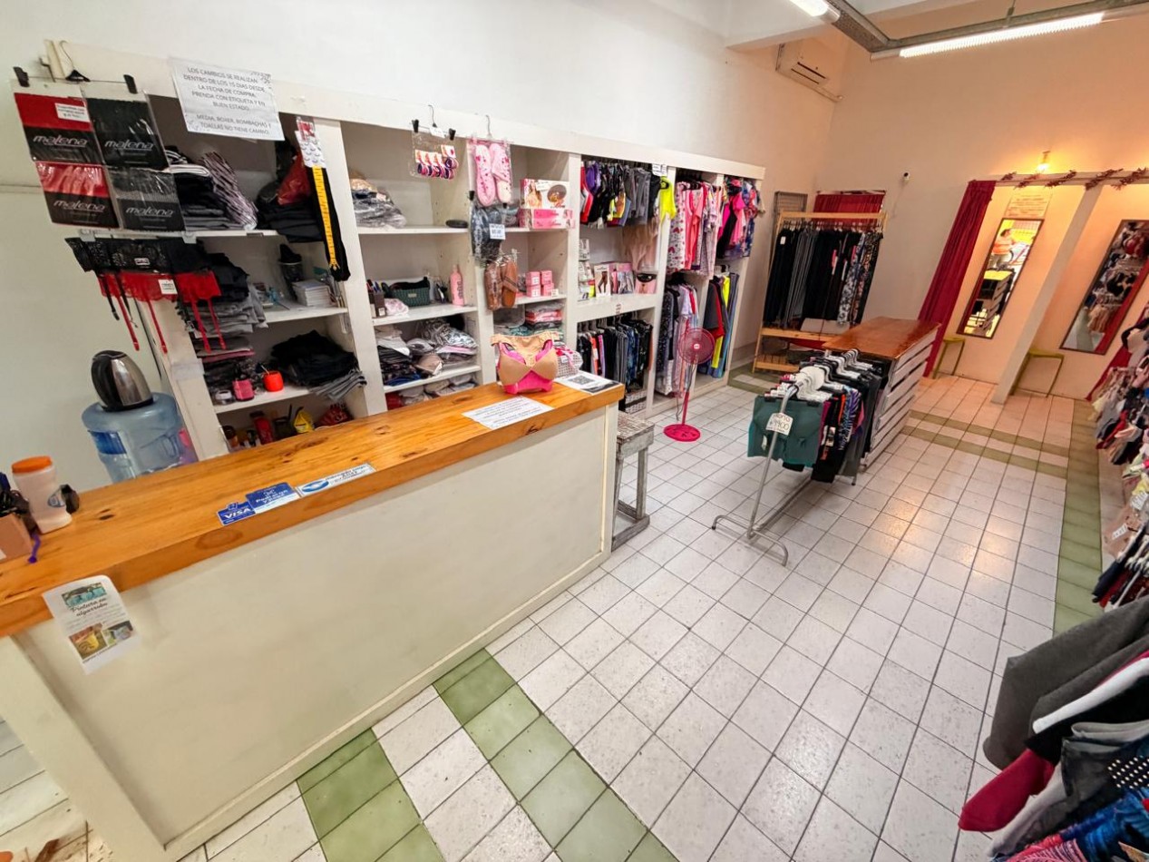 Venta de local en Castelar Sur 
