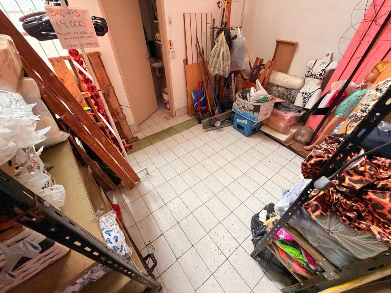Venta de local en Castelar Sur 