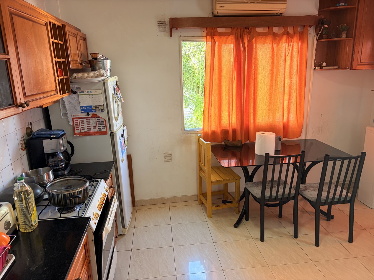 Venta tres ambientes Moron