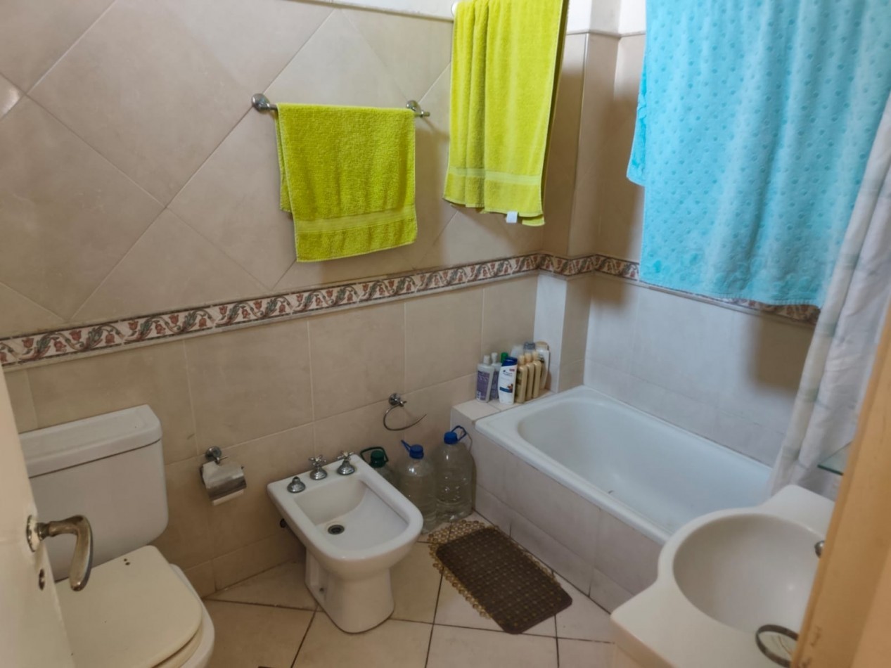 Venta P.H. de 5 ambientes en Castelar Sur