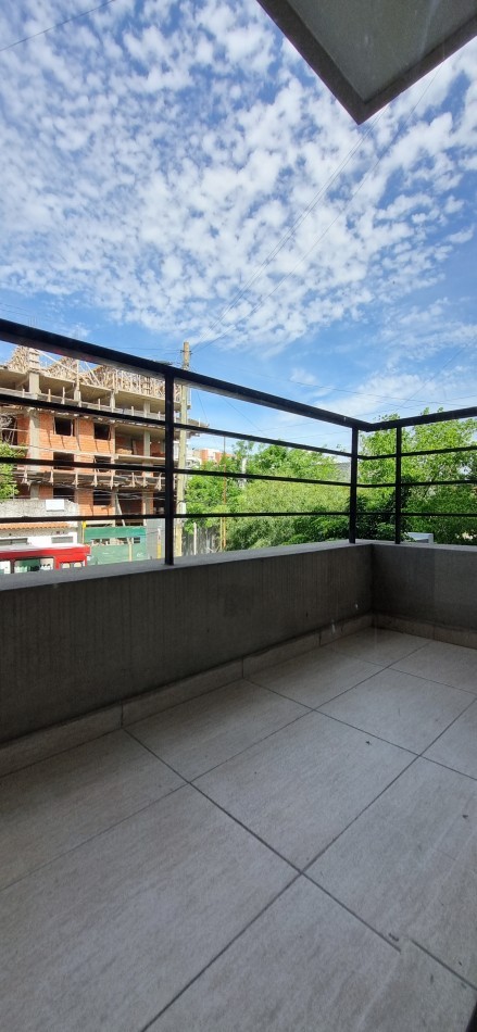 Monoambiente en alquiler en Moron Sur