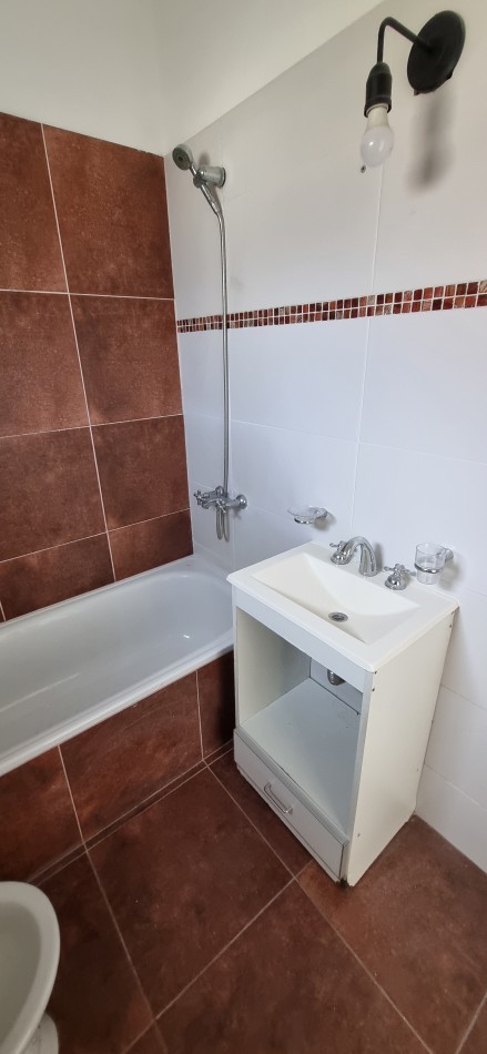 Monoambiente en alquiler en Moron Sur