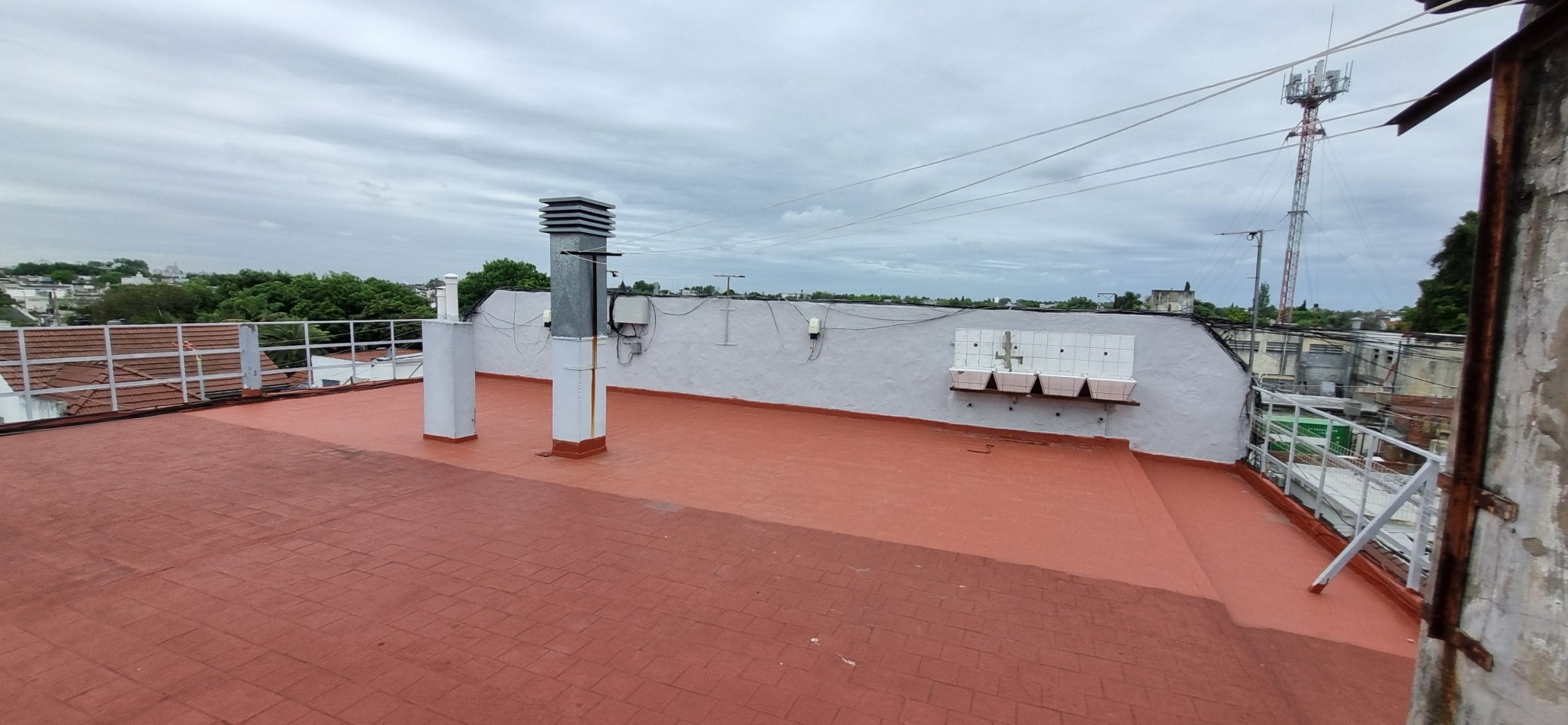 Departamento de 2 amb. en Moron Sur