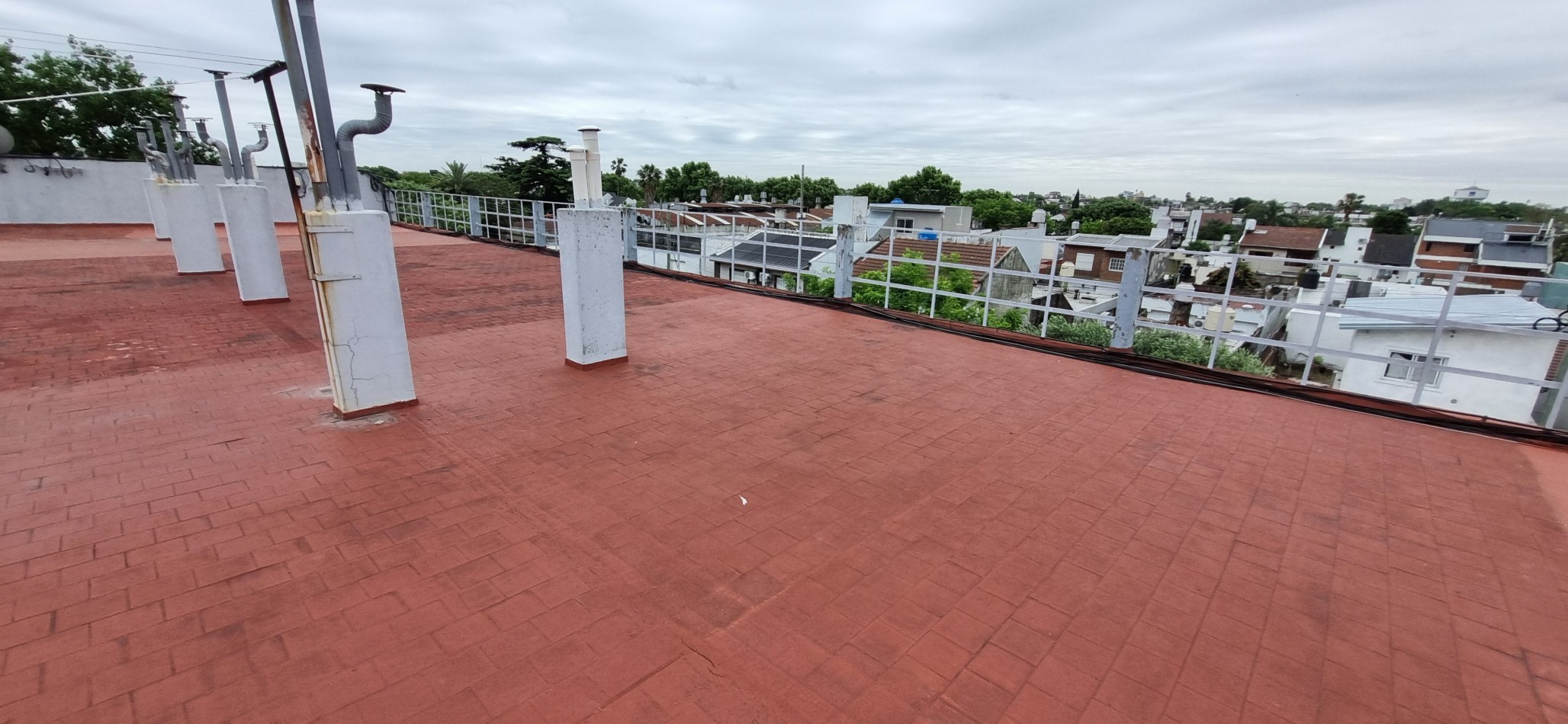 Departamento de 2 amb. en Moron Sur