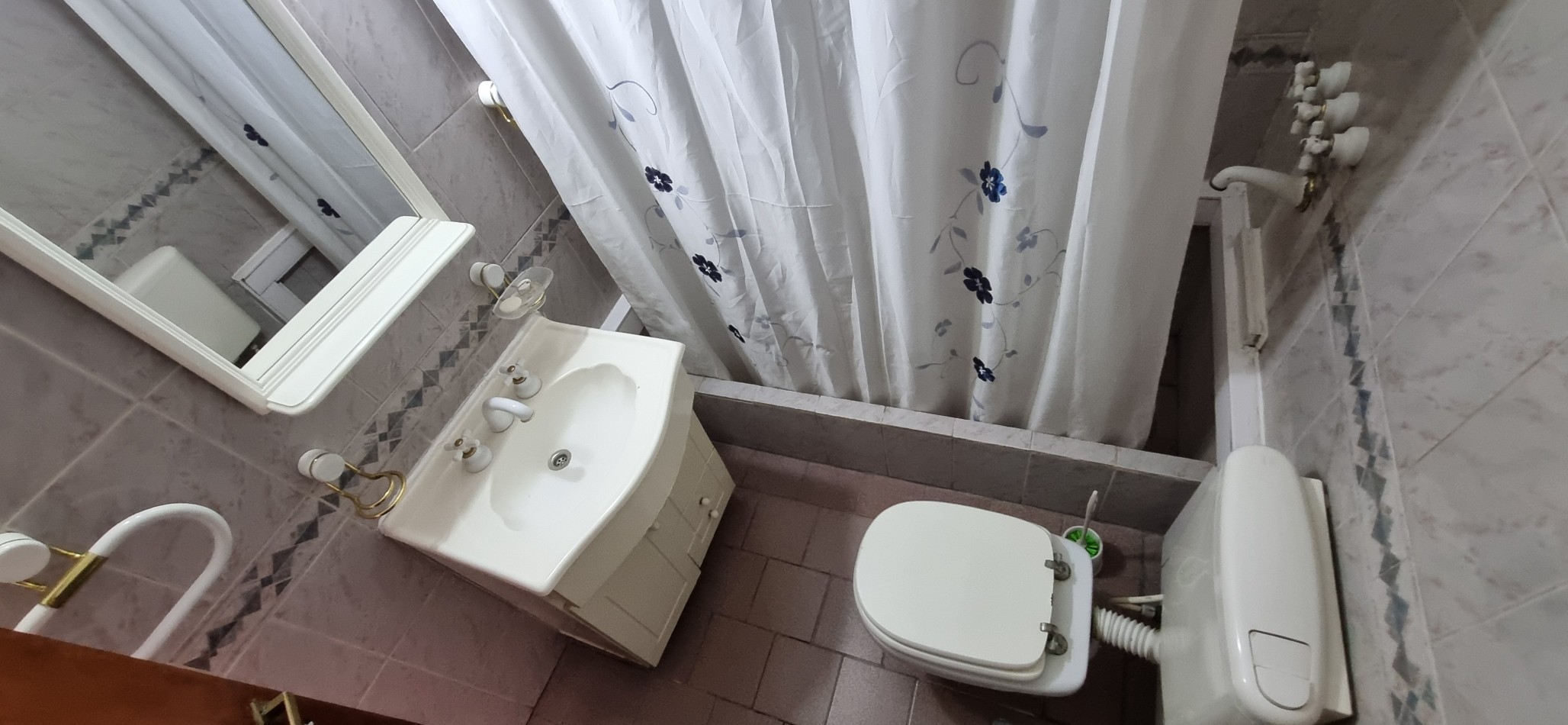 Departamento de 2 amb. en Moron Sur