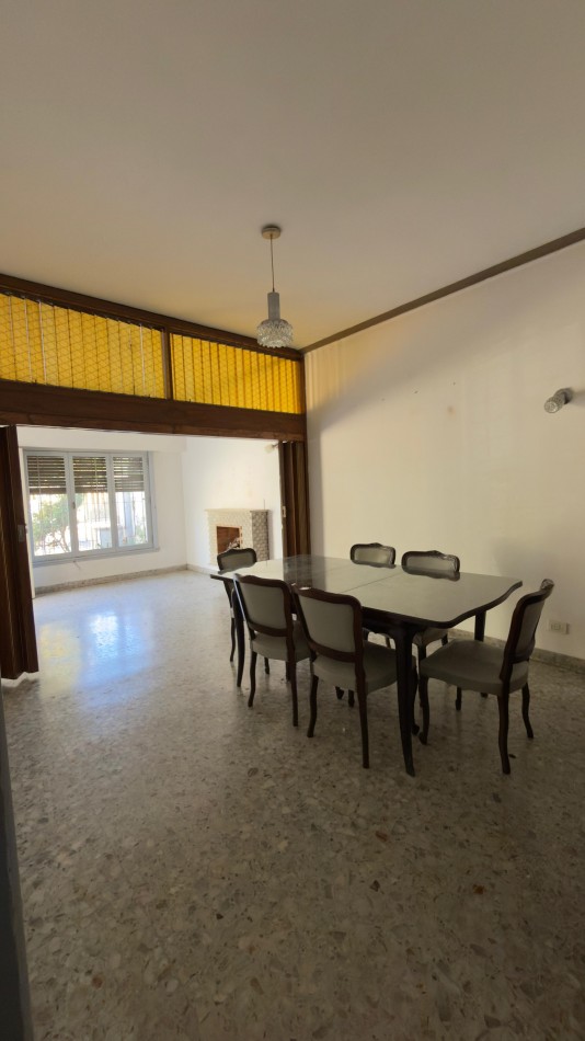Casa en venta en Castelar Sur