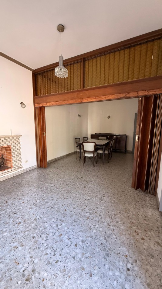 Casa en venta en Castelar Sur