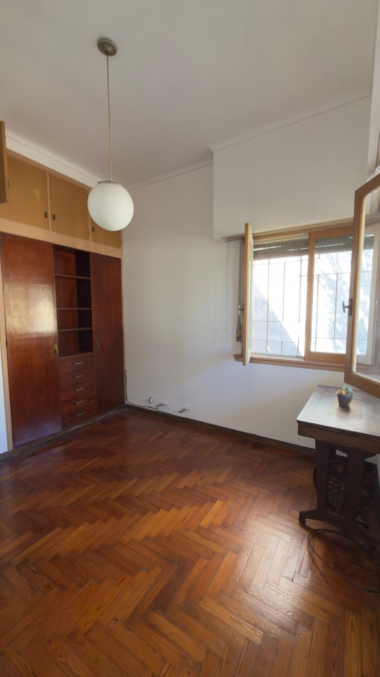 Casa en venta en Castelar Sur