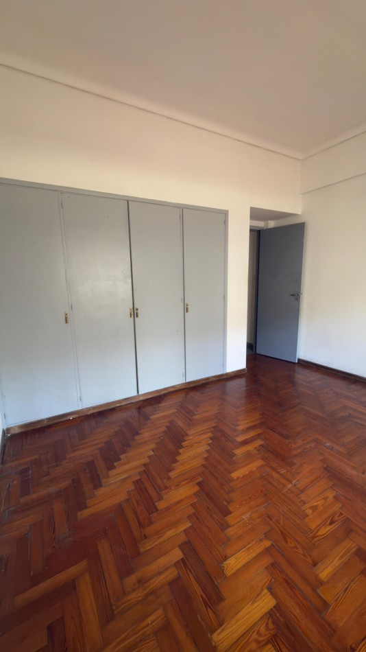 Casa en venta en Castelar Sur