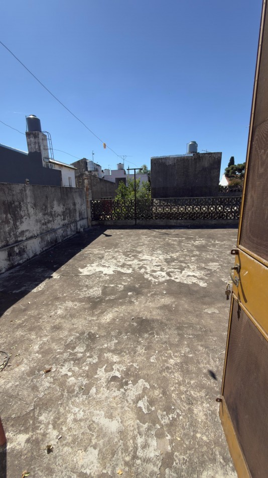 Casa en venta en Castelar Sur